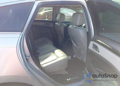 2015 Cadillac Srx Luxury Collection z USA, uszkodzony, nr VIN 3GYFNBE37FS555971